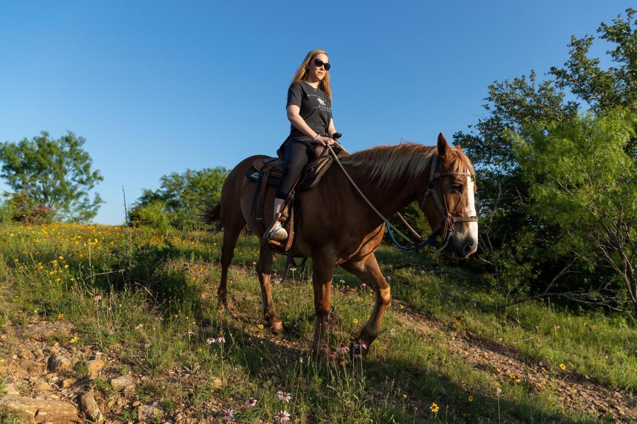 Wildcatter Ranch And Resort Graham Exterior foto