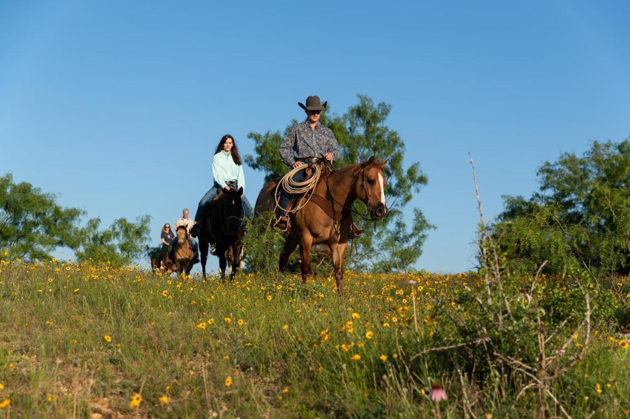 Wildcatter Ranch And Resort Graham Exterior foto